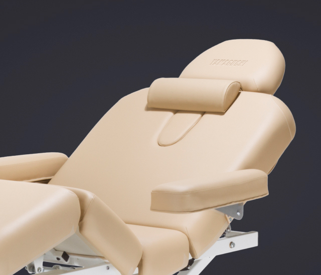 Стационарный массажный стол Yamaguchi Lux